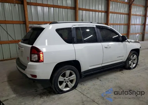 2016 Jeep Compass Sport из США, поврежденный, VIN 1C4NJDBB4GD559305